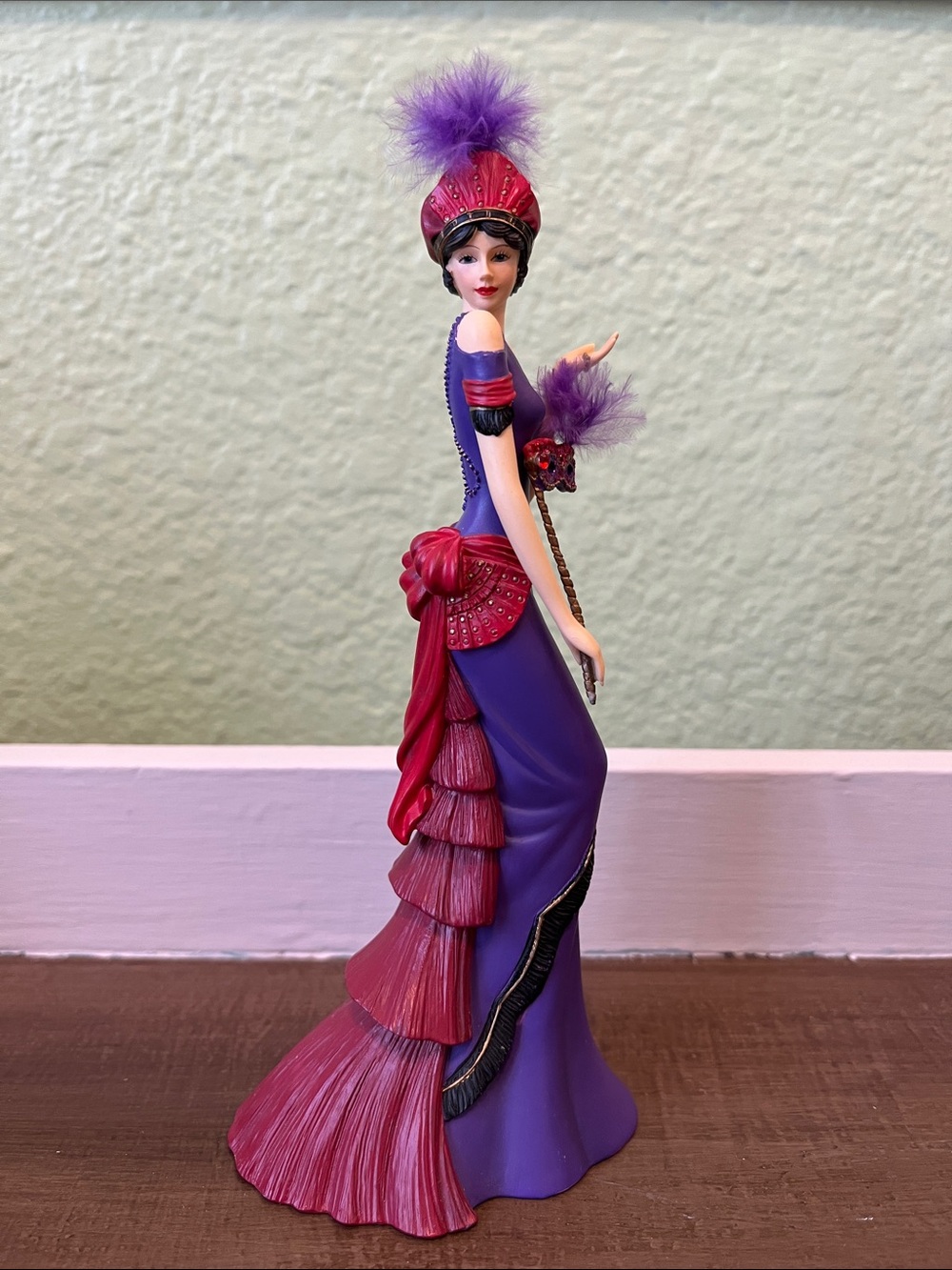 "Captivating Camille" figurine from the "Masquerade of Hat-titude" collection